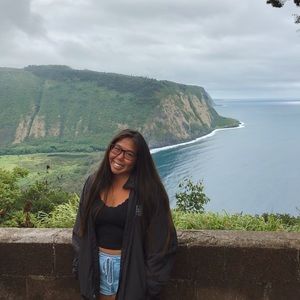 Meet your Posher, Tori